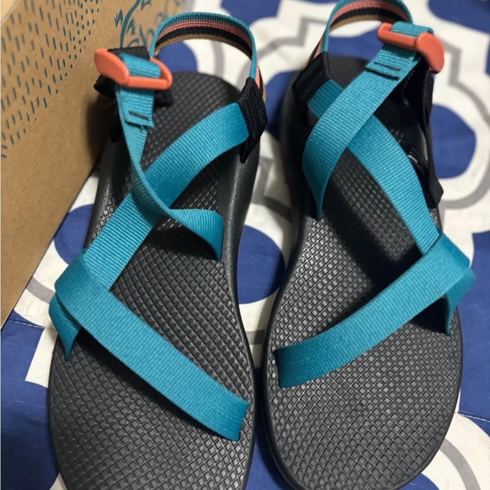 Brand new Chaco Teal and Black Women's Sandals